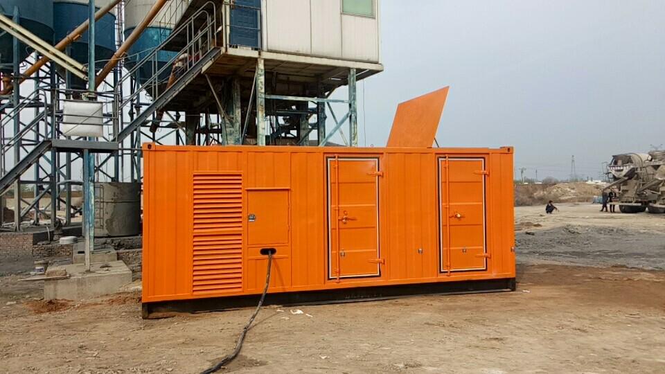 丹巴出租发电机-在寒冷地区使用康明斯柴油发电机时要注意哪些问题