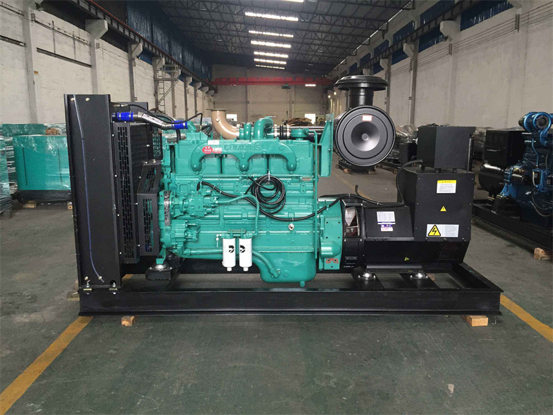 丹巴发电机出租租赁如何保证柴油发电机组的正常运行？