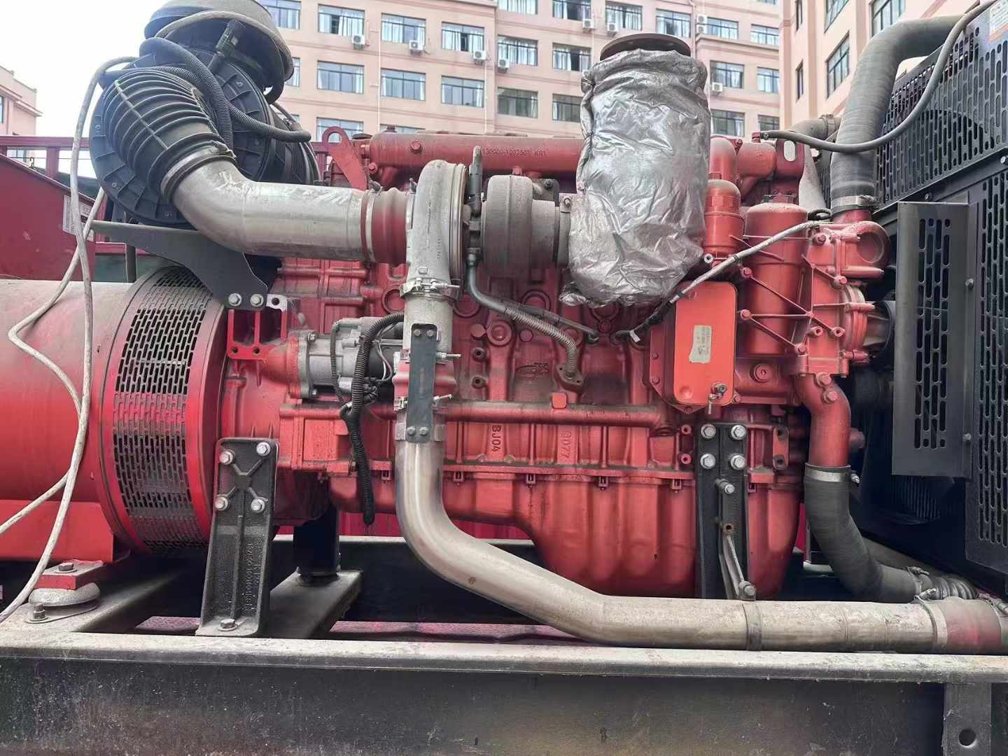 丹巴如何选择适合 600kW 柴油发电机组的过载保护器？