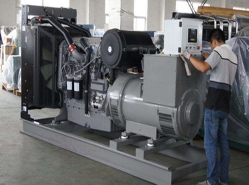 丹巴柴油发电机空气滤清器堵塞会对发电机组产生哪些影响？