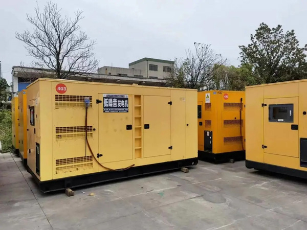 丹巴干式空气滤清器和湿式空气滤清器有什么区别？