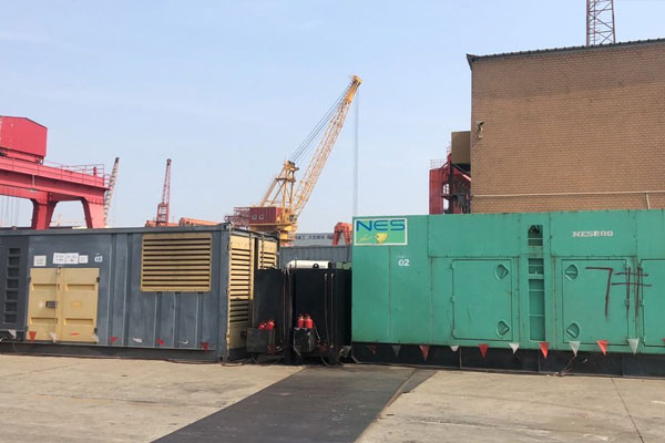 丹巴发电机出租空气滤清器的清洁频率是多少？