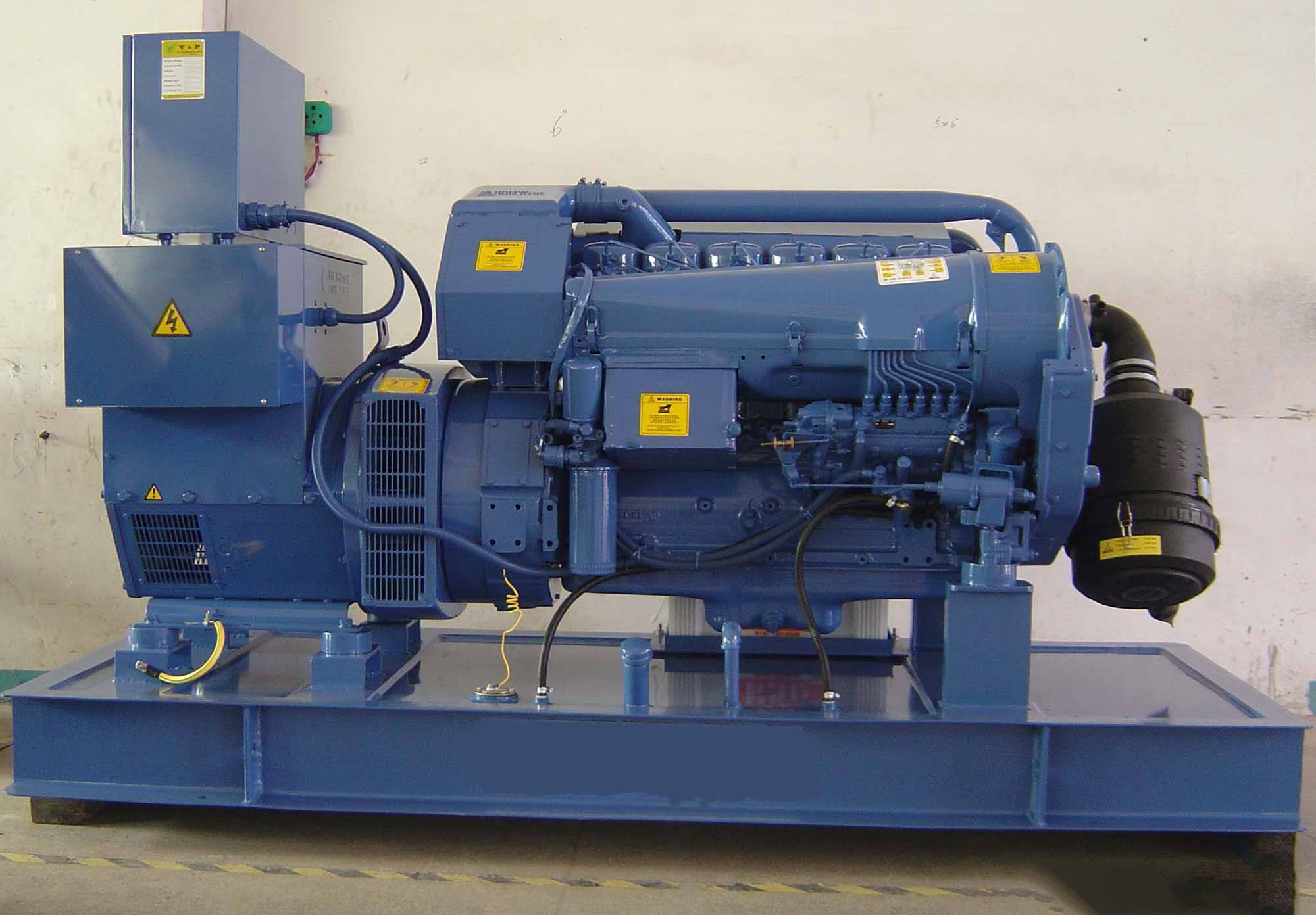 丹巴汽油发电机组冬季启动前，电瓶需要做哪些检查和维护？